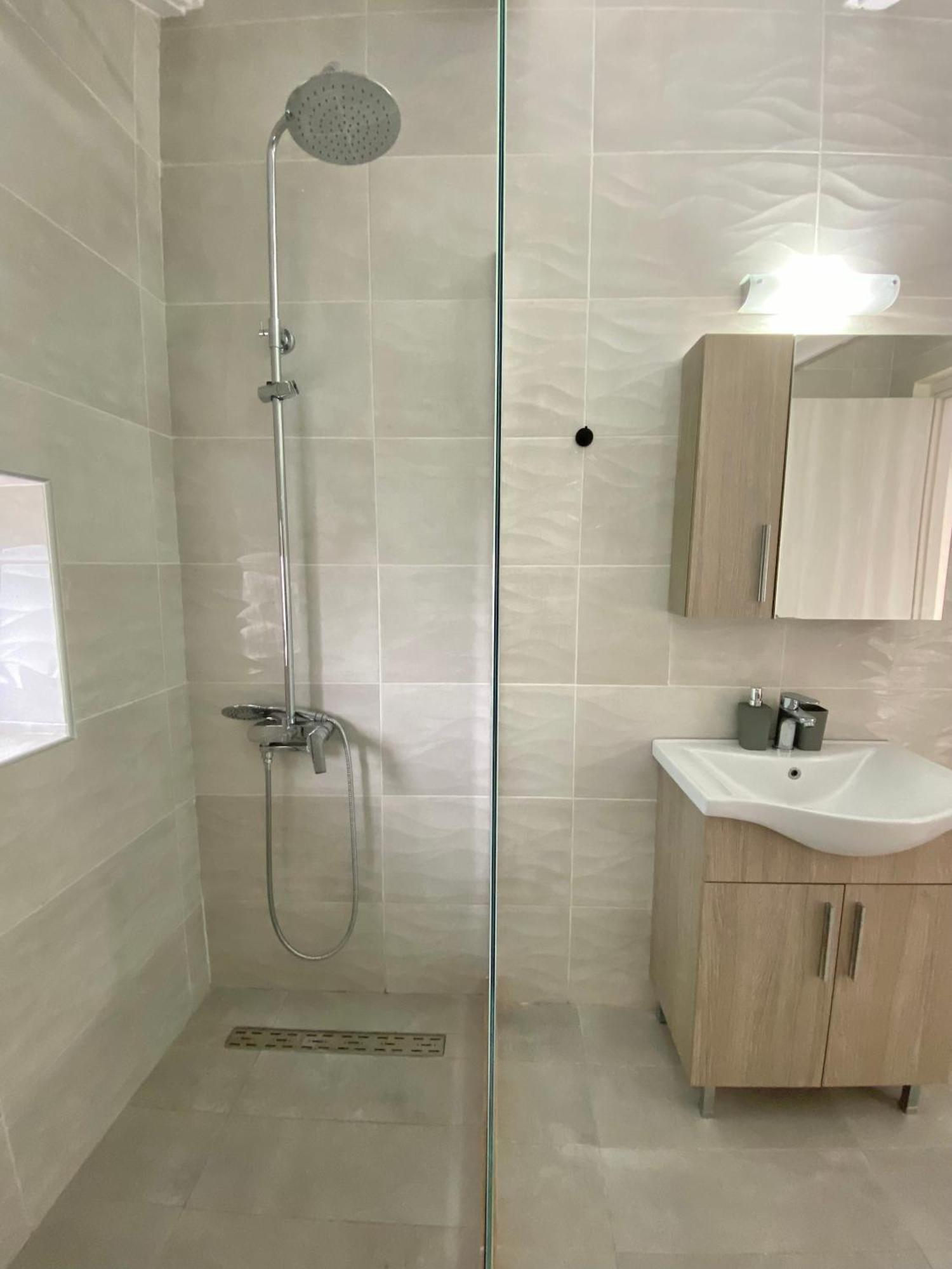 White Lotus Loft Apartament