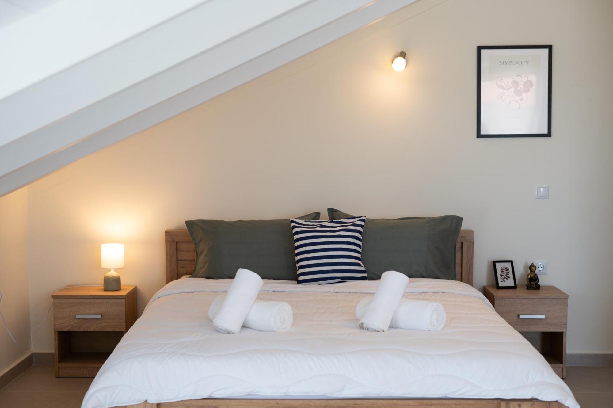 White Lotus Loft Apartament *